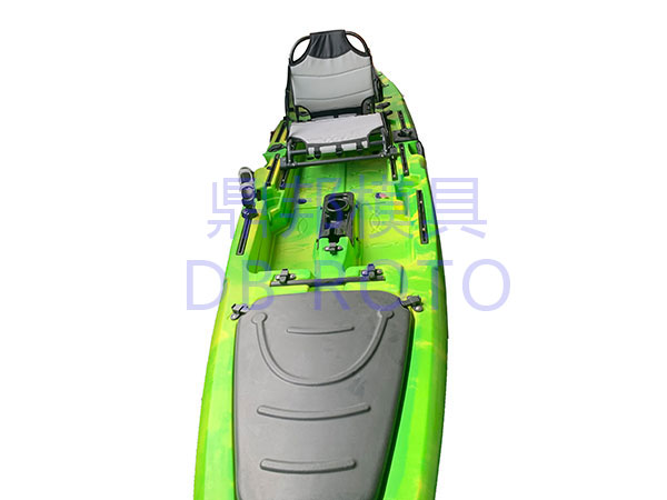 滚塑皮划艇DB-CP-038